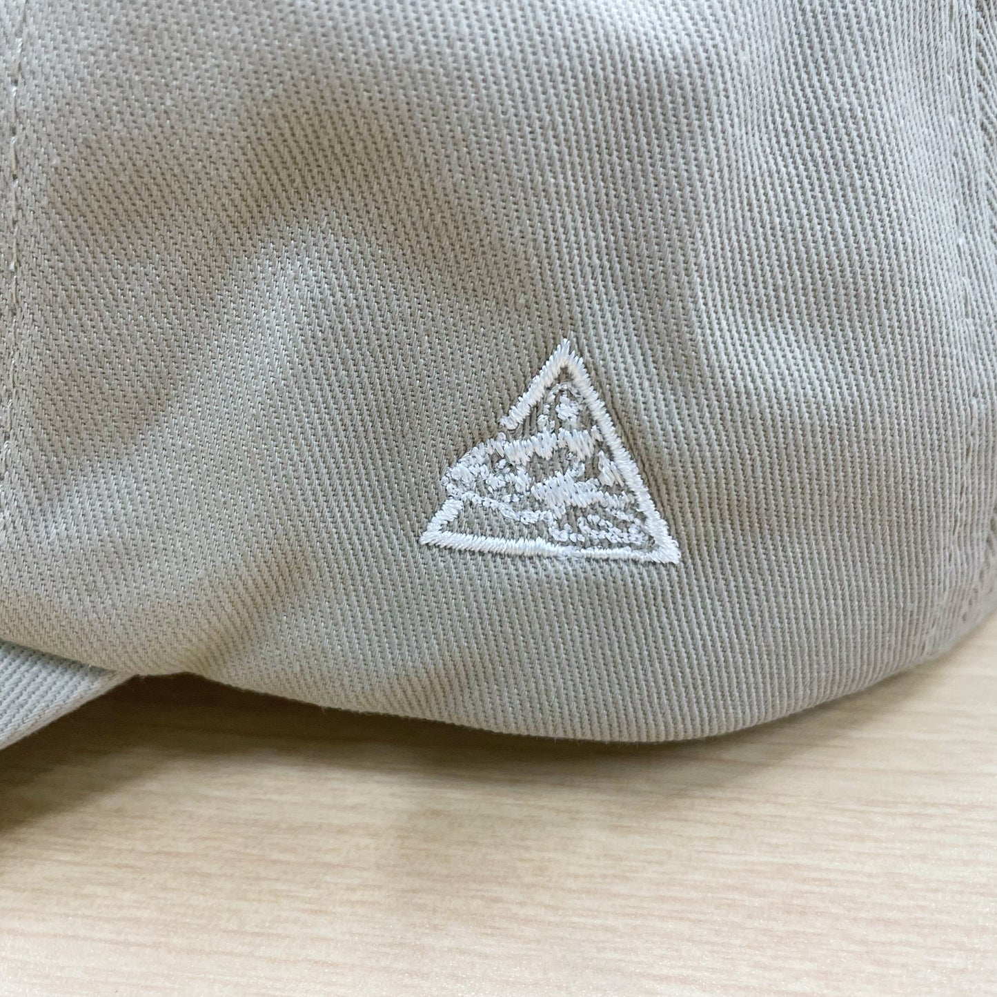 Anahazetiローキャップ ライトベージュ