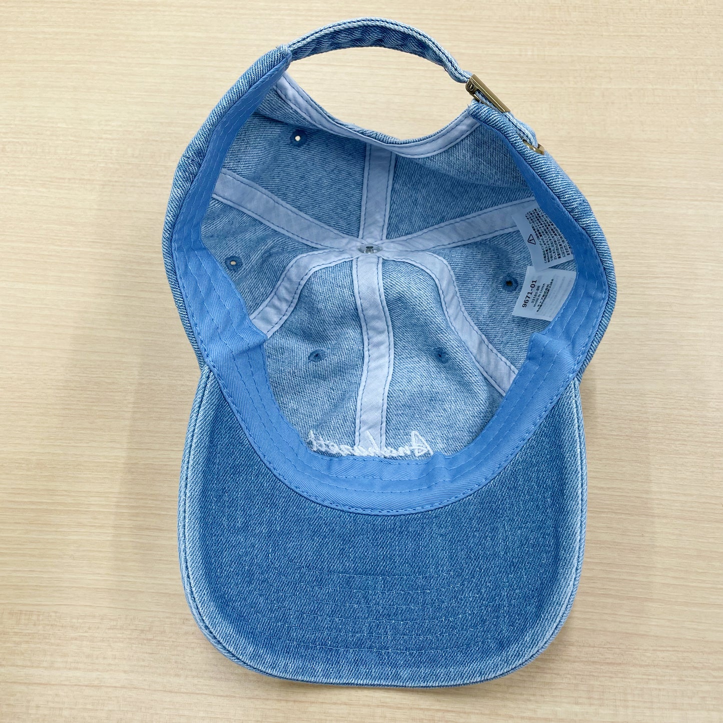 Anahazetiローキャップ ライトブルーデニム