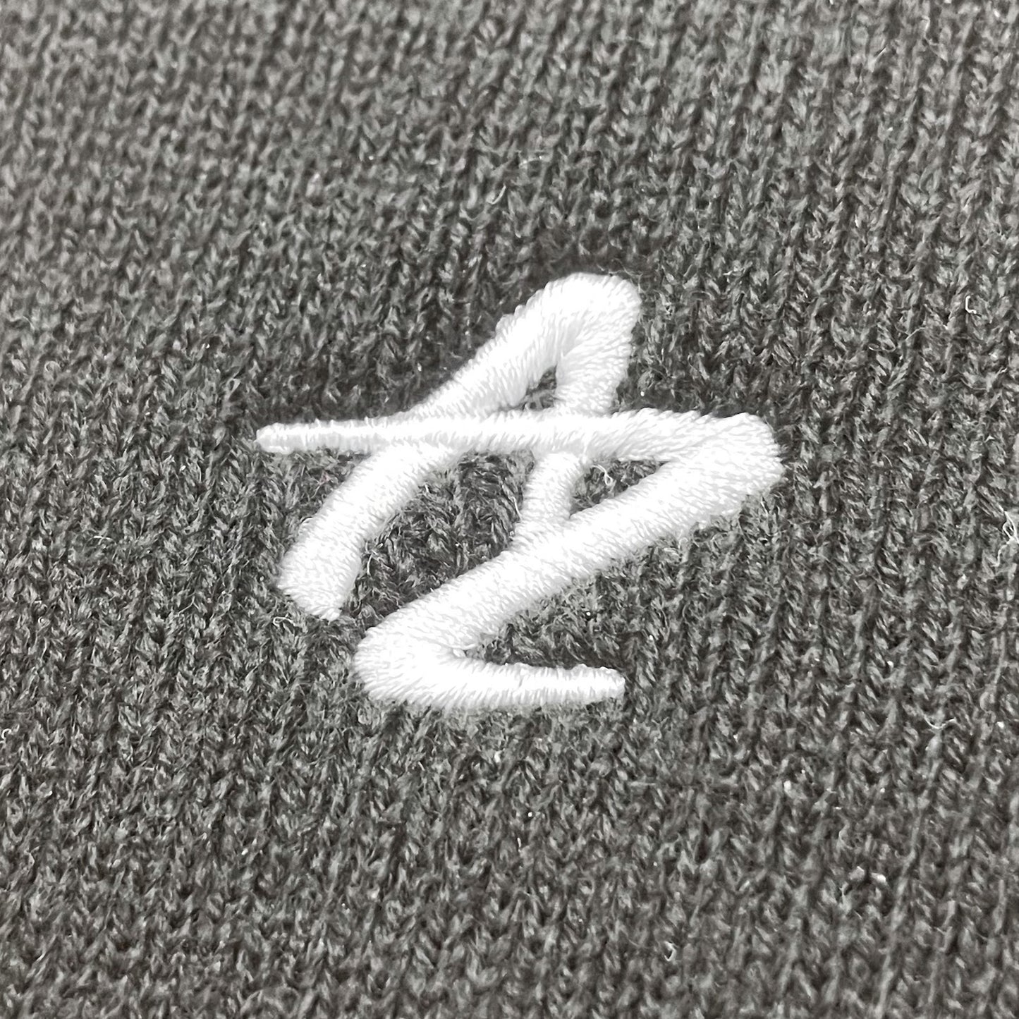 ニット帽 ブラック(AZ)