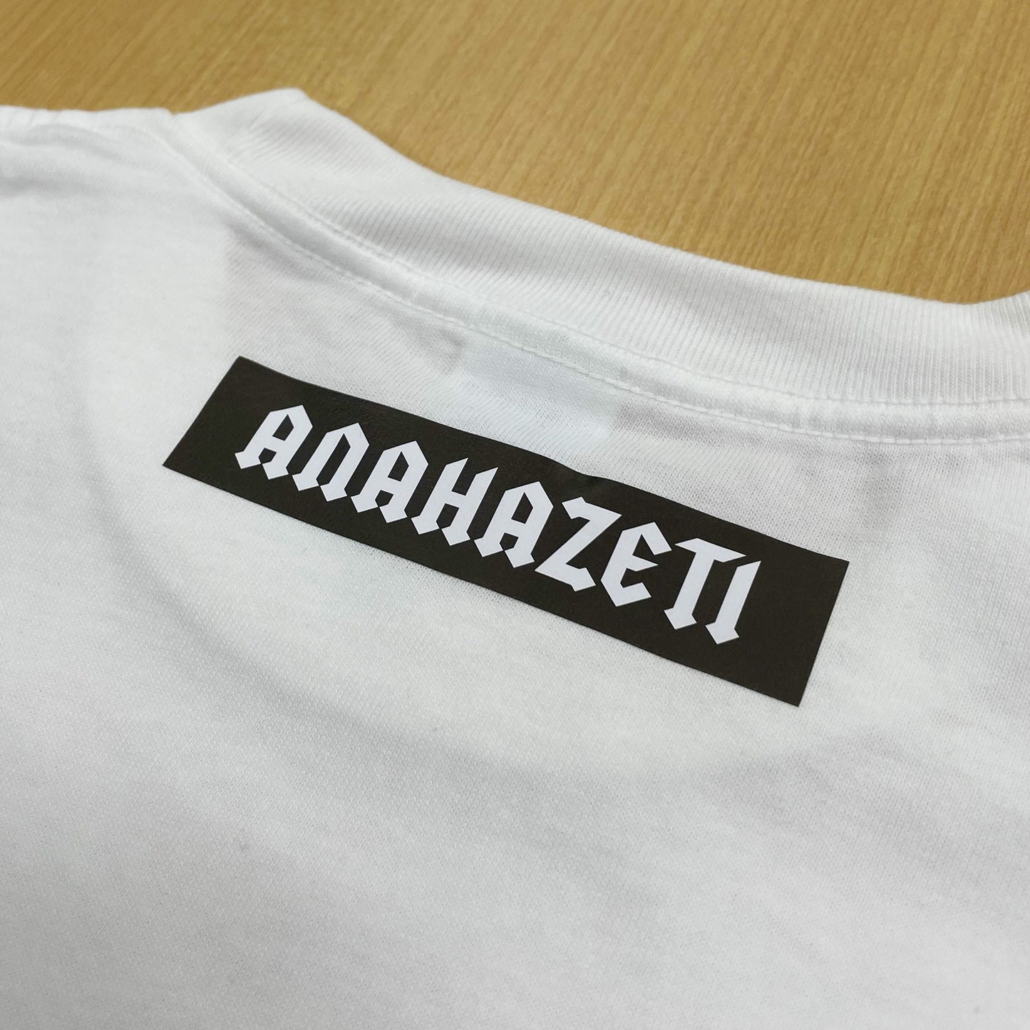 アナハゼティロゴTシャツ(半袖) ホワイト